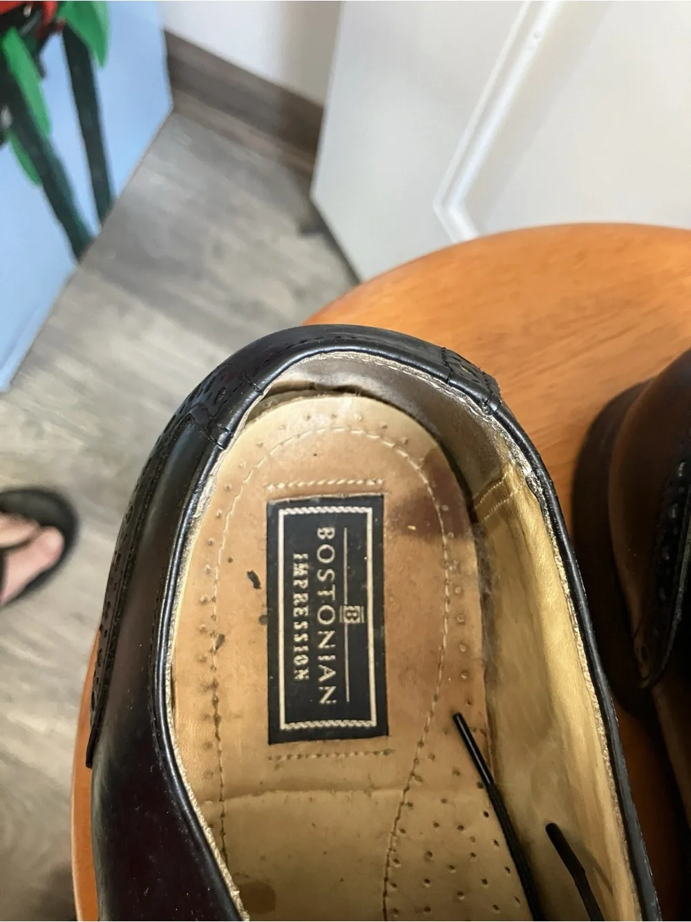Bostonian Black Leather Wingtip Oxford Dress Shoes